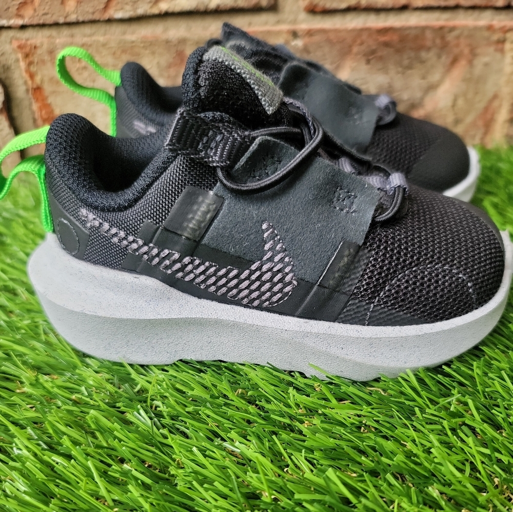 Nike Crater Impact toddler 6C